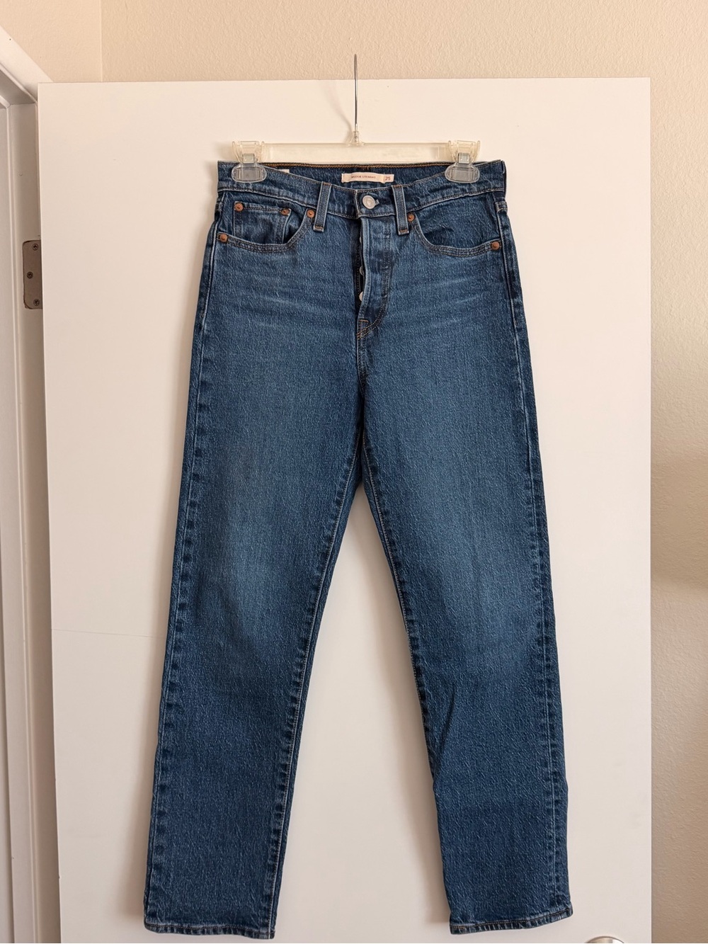 NWOT Levi’s Wedgie Straight jeans